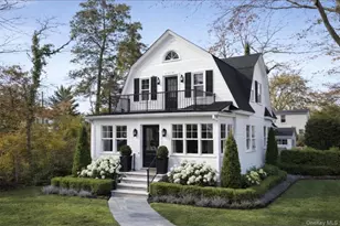 83 Elm Rd E, Mastic Beach, NY 11951 - Photo 4