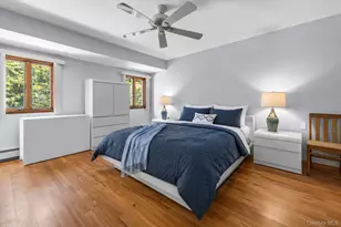 51 Longworth Ave, Dix Hills, NY 11746 - Photo 22