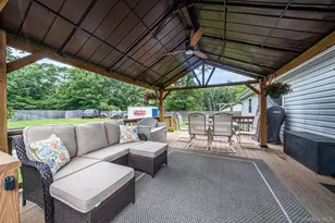 61 West End Ave, Shirley, NY 11967 - Photo 18