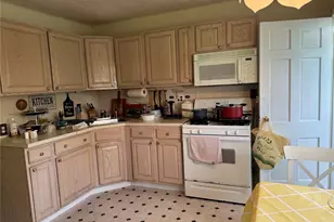 6269 State Route 42, Woodbourne, NY 12788 - Photo 10