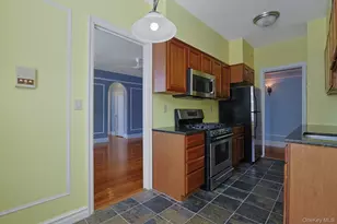 1470 Midland Ave, Bronxville, NY 10708 - Photo 14