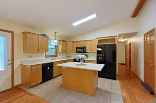 27 Elbert Rd, Wurtsboro, NY 12790 - Photo 6