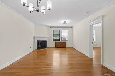 68 E Hartsdale Avenue #5D, Hartsdale, NY 10530 - Photo 4