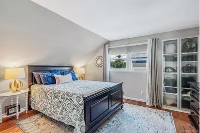 125 Raleigh Lane, West Islip, NY 11795 - Photo 28