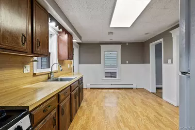 38 Cosgrove Avenue, West Haverstraw, NY 10993 - Photo 14