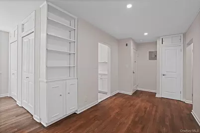 129 Beacon Hill Drive #F15, Dobbs Ferry, NY 10522 - Photo 4