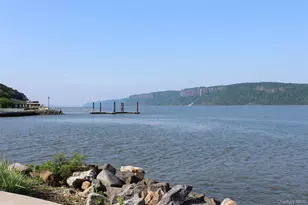 129 Beacon Hill Dr, Dobbs Ferry, NY 10522 - Photo 32