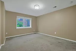 214 Kennedy Dr, Spring Valley, NY 10977 - Photo 20
