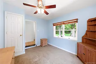 10 Valleywood Dr, Huntington Station, NY 11746 - Photo 28