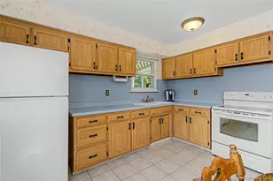 38 Seely St, Walden, NY 12586 - Photo 10