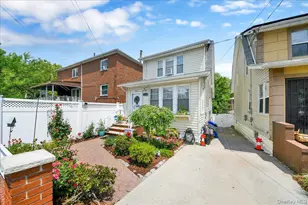 322 Logan Ave, Bronx, NY 10465 - Photo 2