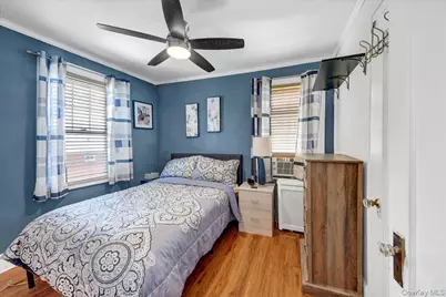 322 Logan Avenue, Bronx, NY 10465 - Photo 22