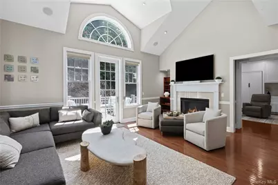 8 Gerber Court, Mount Kisco, NY 10549 - Photo 8