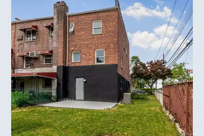 1066 E 219th Street, Bronx, NY 10469 - Photo 34