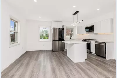 1066 E 219th Street, Bronx, NY 10469 - Photo 6