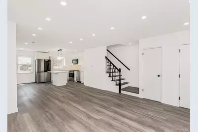 1066 E 219th Street, Bronx, NY 10469 - Photo 4