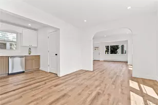 42 Satterie Ave, Valley Stream, NY 11580 - Photo 8