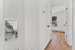 42 Satterie Ave, Valley Stream, NY 11580 - Photo 30
