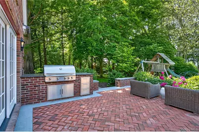 2 Lands End Road, Locust Valley, NY 11560 - Photo 38