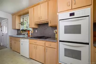 76 Phillips St, Beacon, NY 12508 - Photo 8