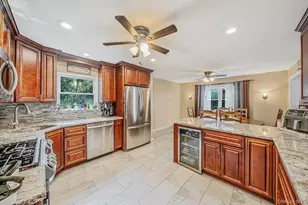 10 Turnpike Blvd, Middle Island, NY 11953 - Photo 2