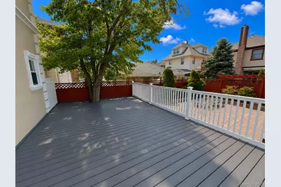 526 Beach 132nd Street, Rockaway Park, NY 11694 - Photo 12