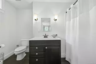 13595 Soundview Ave, Southold, NY 11971 - Photo 12