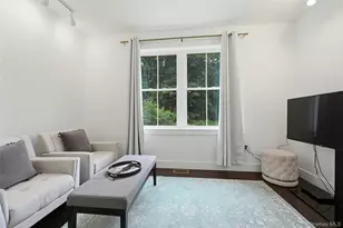 13595 Soundview Ave, Southold, NY 11971 - Photo 10