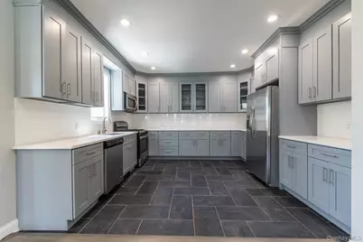57 Earle Ave #1st Floor, Lynbrook, NY 11563 - Photo 14