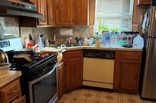 69 Pleasant St, New Rochelle, NY 10801 - Photo 2