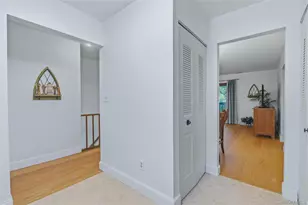 267 Village Ct, Kingston, NY 12401 - Photo 12