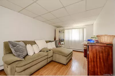 1912 Hunt Avenue, Bronx, NY 10462 - Photo 14