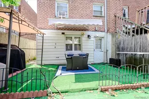 1912 Hunt Ave, Bronx, NY 10462 - Photo 22