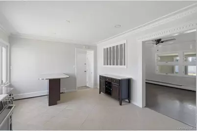 56 Summer Lane, Hicksville, NY 11801 - Photo 8