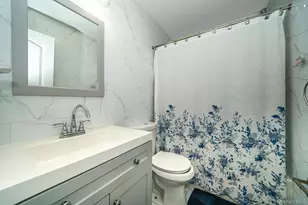 253-07 Memphis Ave, Rosedale, NY 11422 - Photo 20