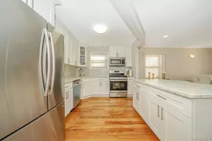 253-07 Memphis Ave, Rosedale, NY 11422 - Photo 18
