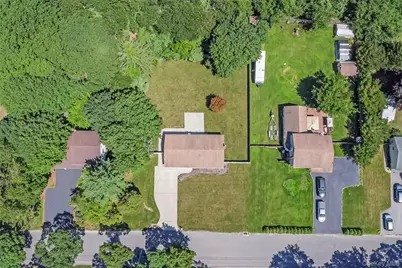 93 Raynor Road, Ridge, NY 11961 - Photo 10