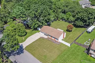 93 Raynor Rd, Ridge, NY 11961 - Photo 30