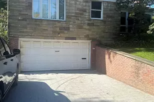 193-25 Keno Ave, Hollis, NY 11423 - Photo 4