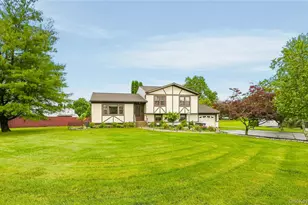 23 Buckingham Pl, Washingtonville, NY 10992 - Photo 4