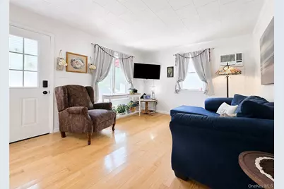 11 Cooke Avenue, Holtsville, NY 11742 - Photo 10