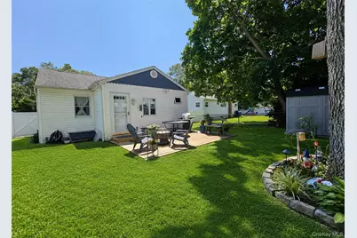 11 Cooke Avenue, Holtsville, NY 11742 - Photo 2