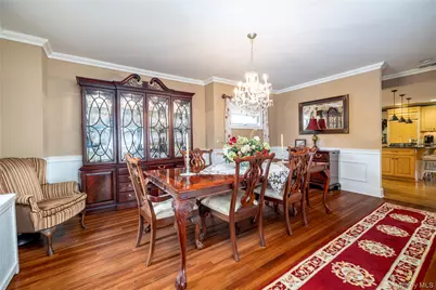 39 Princeton Street, Rockville Centre, NY 11570 - Photo 6