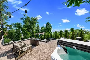 26 Argyle Dr, Northport, NY 11768 - Photo 10