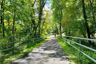 174 E Lake Blvd, Mahopac, NY 10541 - Photo 20