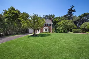 6 Brookbridge Rd, Great Neck, NY 11021 - Photo 2