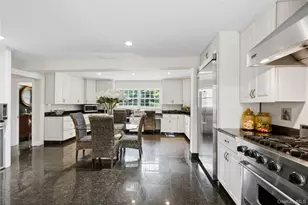 50 Flamingo Rd, Roslyn, NY 11576 - Photo 16