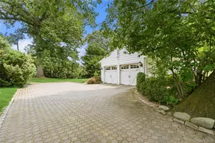 50 Flamingo Rd, Roslyn, NY 11576 - Photo 40
