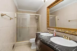 50 Flamingo Rd, Roslyn, NY 11576 - Photo 26