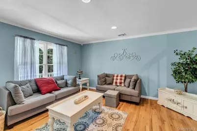 705 Fanning Road, New Suffolk, NY 11956 - Photo 8
